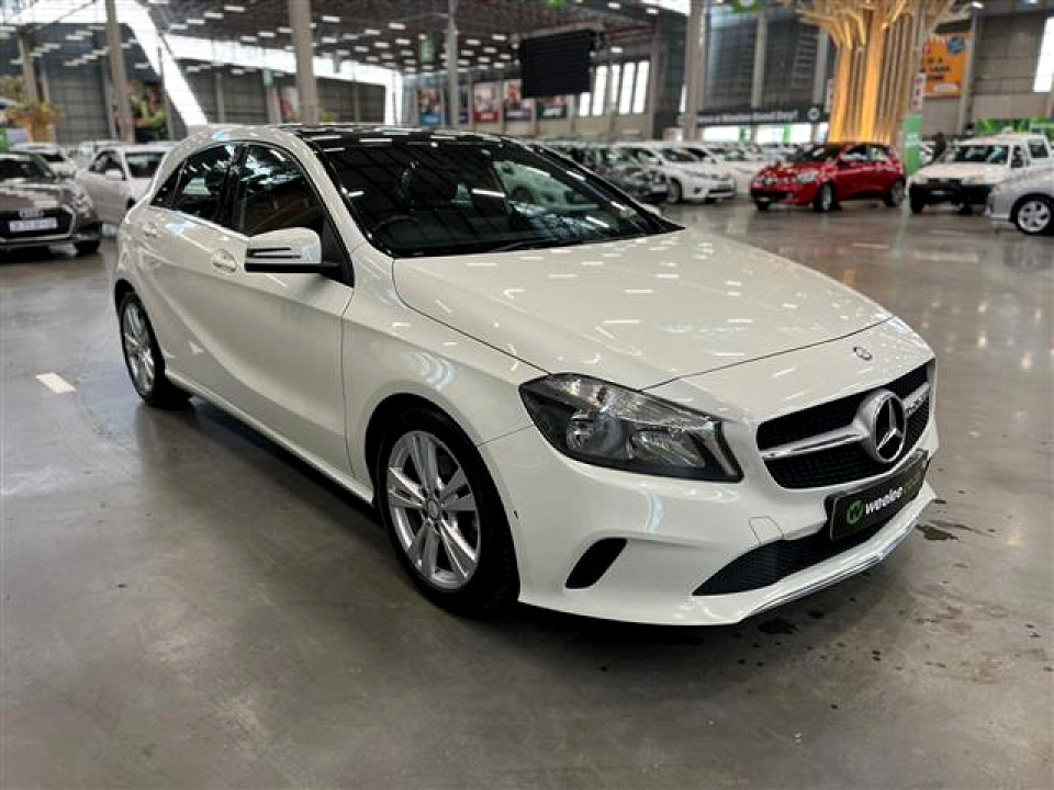 MERCEDES-BENZ A 220d URBAN A/T