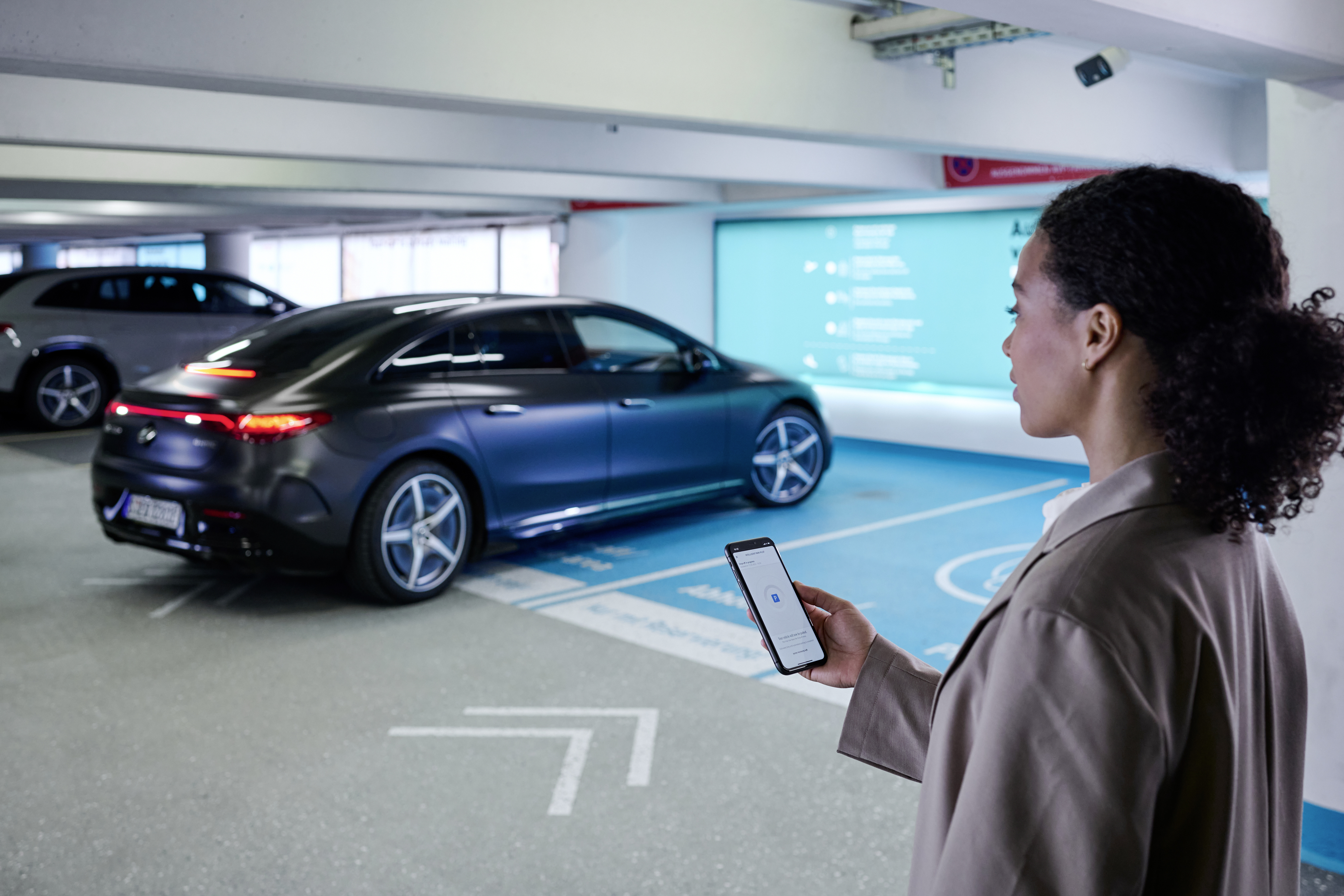 Driverless parking? Mercedes-Benz has you covered! 