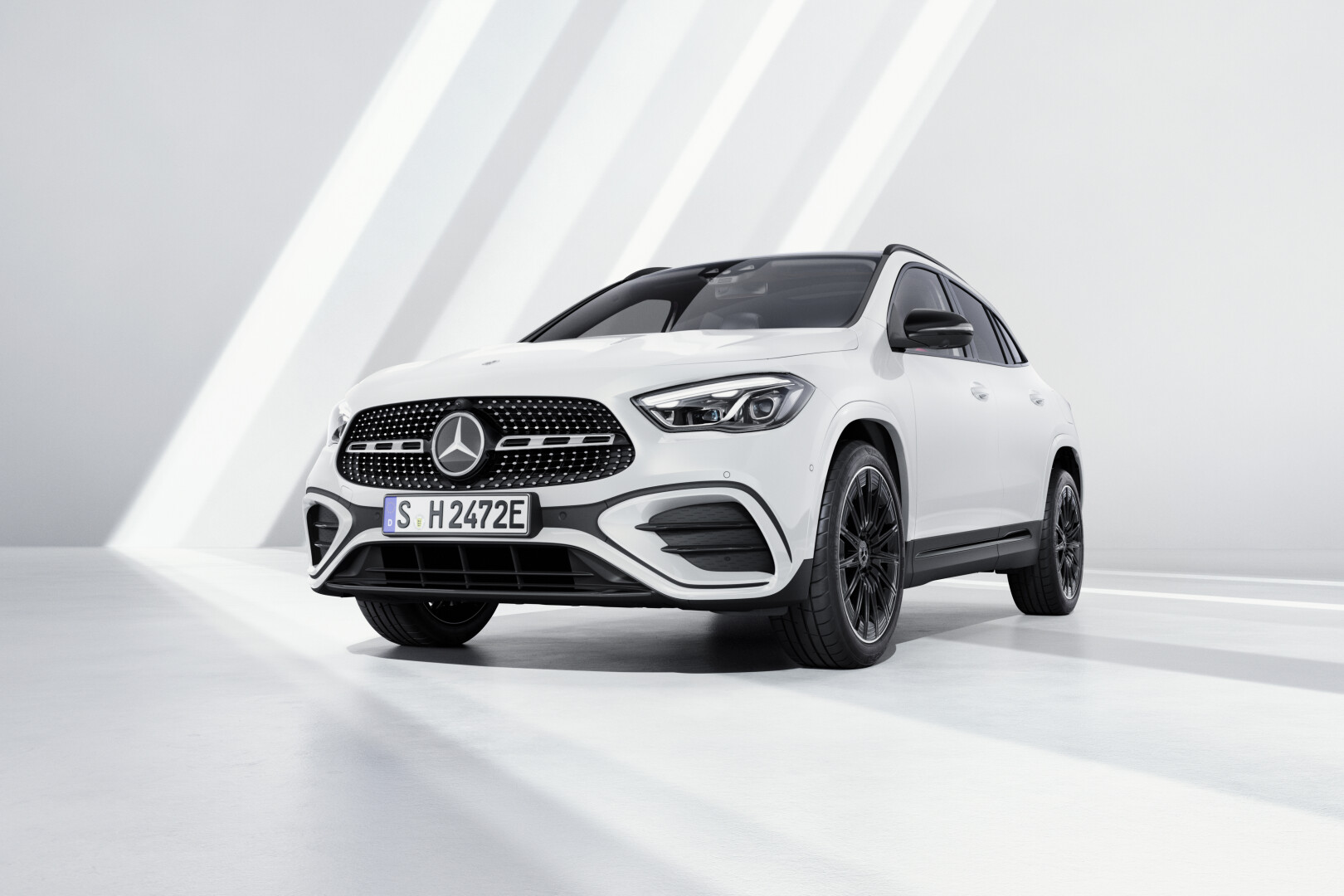 Mercedes-Benz GLA front three quarter view