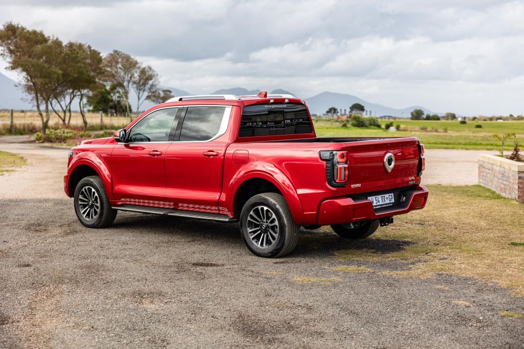 GWM P500 bakkie rear three-quarter view