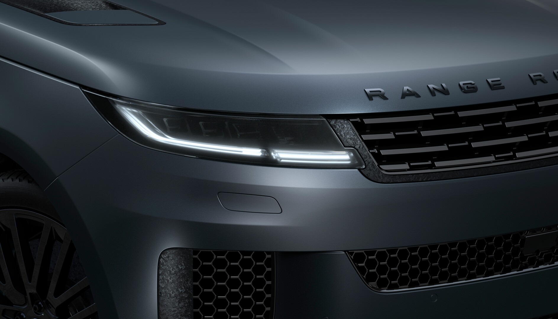 Range Rover Sport Edition Two front healdlight