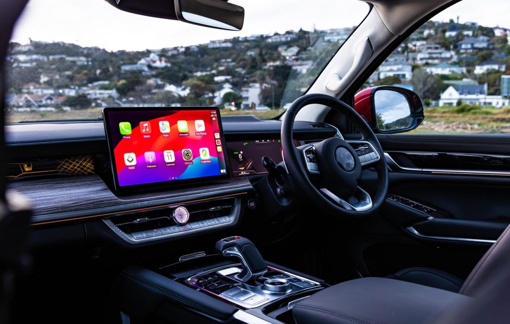 GWM P500 bakkie interior view