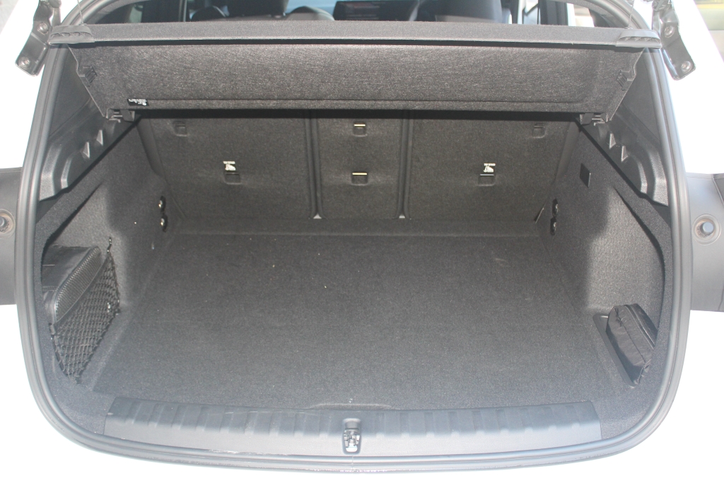 490 litres of boot space is quite generous, and the loading aperture is large and evenly-shaped.